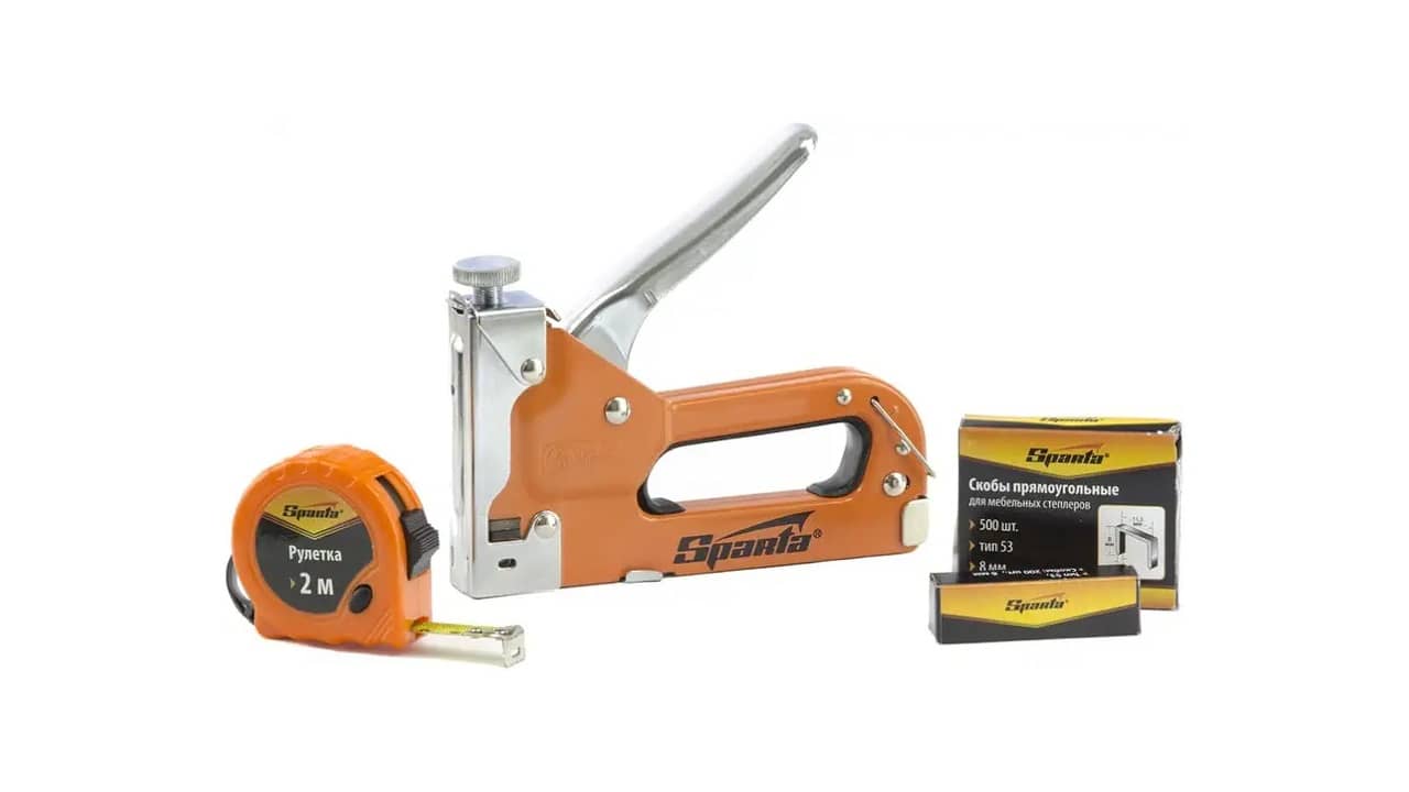 Melhor Grampeador de Tapeceiro Manual: 10 Modelos Robustos