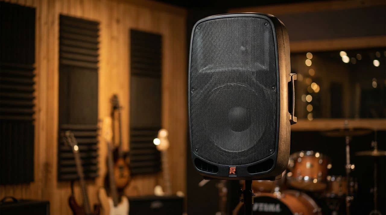 Qual a Melhor Caixa de Som Profissional Potente?