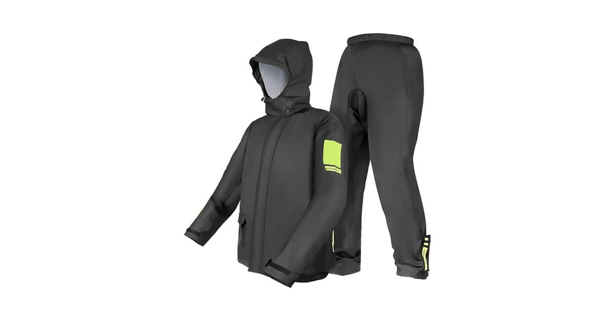 Qual a Melhor Capa de Chuva para Motoqueiro Nylon ou PVC? Guia