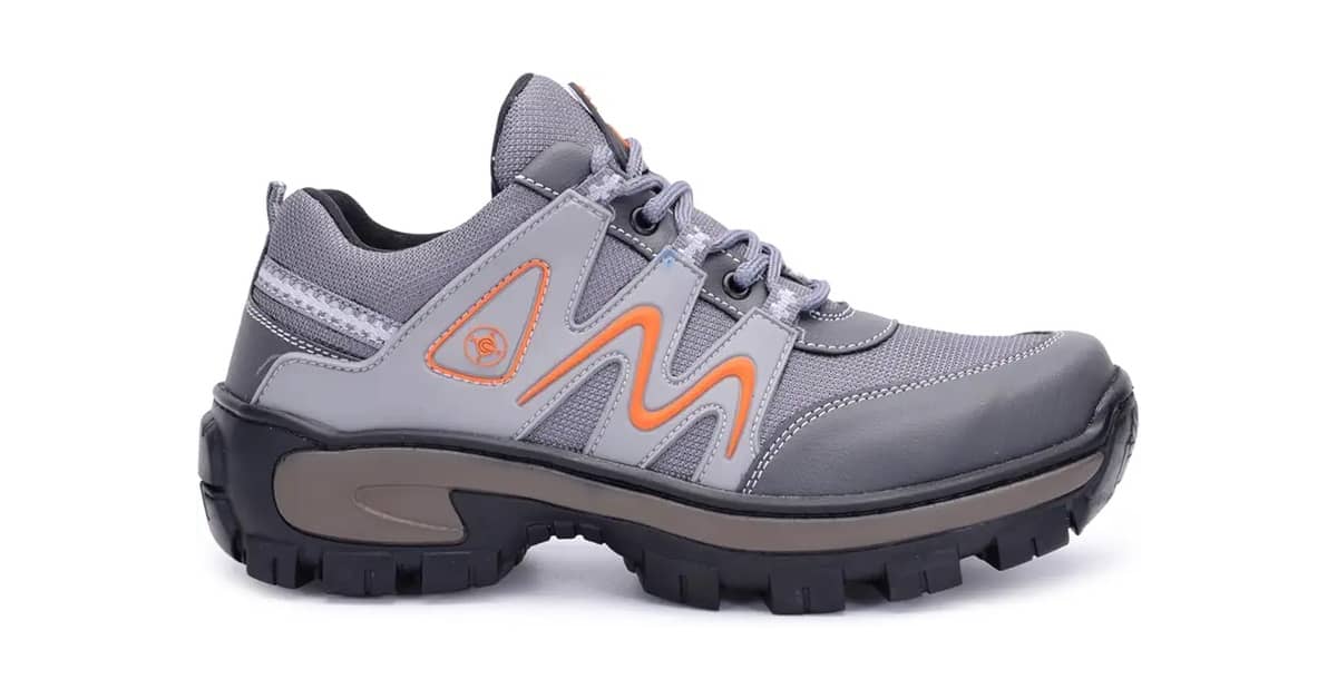 Qual o Melhor calçado para caminhadas longas: Top 10 Opções