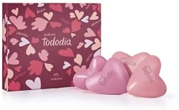 Conjunto Presente Todo Dia Natura, 4 Sabonetes em Formato de Coração 90 g cada, Rosa