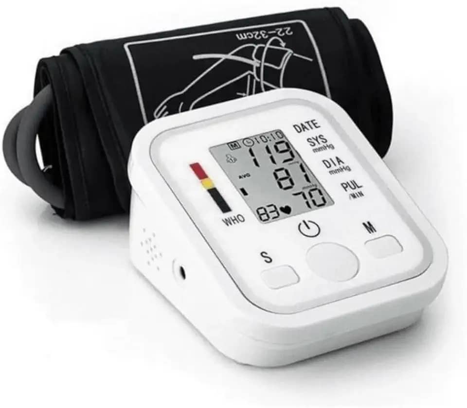 Medidor de Pressão Arterial Digital Automático de Braço Aparelho Portátil Detecta Hipertensão, Arritmia, e Batimentos Irregulares, Monitor Inteligente com Tela LCD Grande, Memória para Leituras