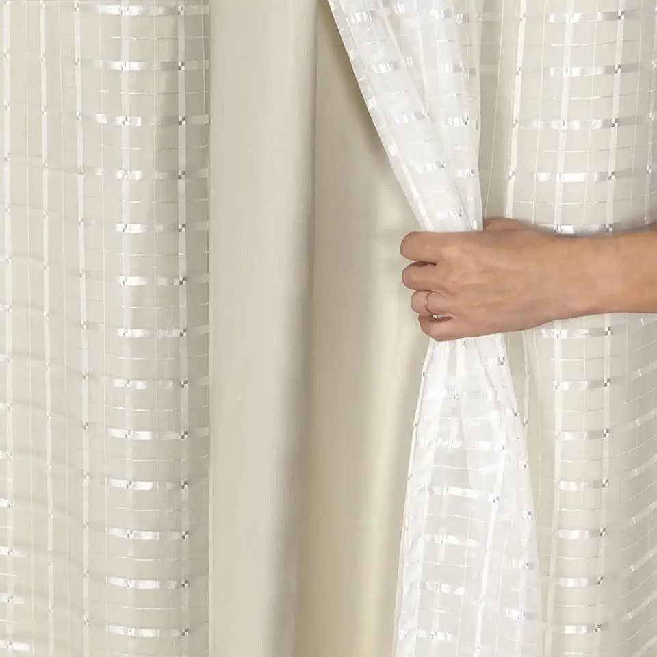 Cortina Blackout PVC c/Tecido Voil Xadrez 2,80 x 1,60 - Sala, Quarto, Escritório, Cozinha... (Bege)