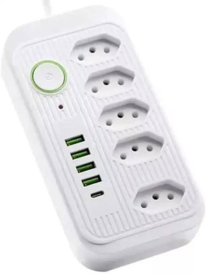Filtro De Linha Clamper Extensão Cabo Extensor 2 Metros Com 5 Tomadas + 4 USB E 1 USB- Tipo C Tensão Bivolt 110/220 Com Potência de 2500W 10A, Régua Energia Elétrica Cor Branco