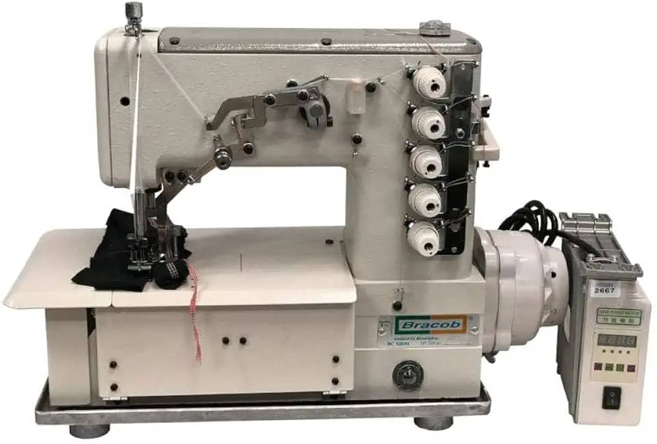 Máquina de Costura Galoneira Industrial Direct Drive 3 Agulhas, 5 Fios BC-4000-D - BRACOB (110)