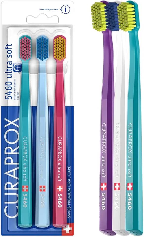 Curaprox Escova de dentes Ultrasoft 5460, pacote com 3