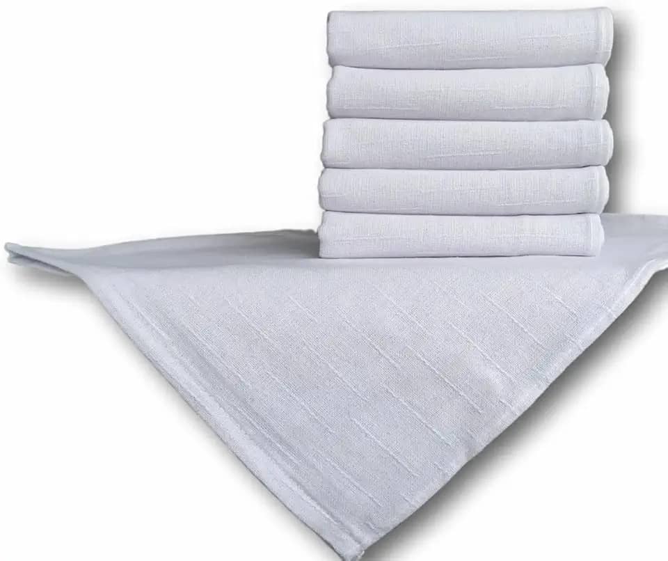 Pano de Prato Banco Trabalhado Alvejado Kit com 12 Unidades Acabamento nos 4 Lados - Em Algodão Sem Estampa, Ideal para Artesanato Gourmet (68x50cm)