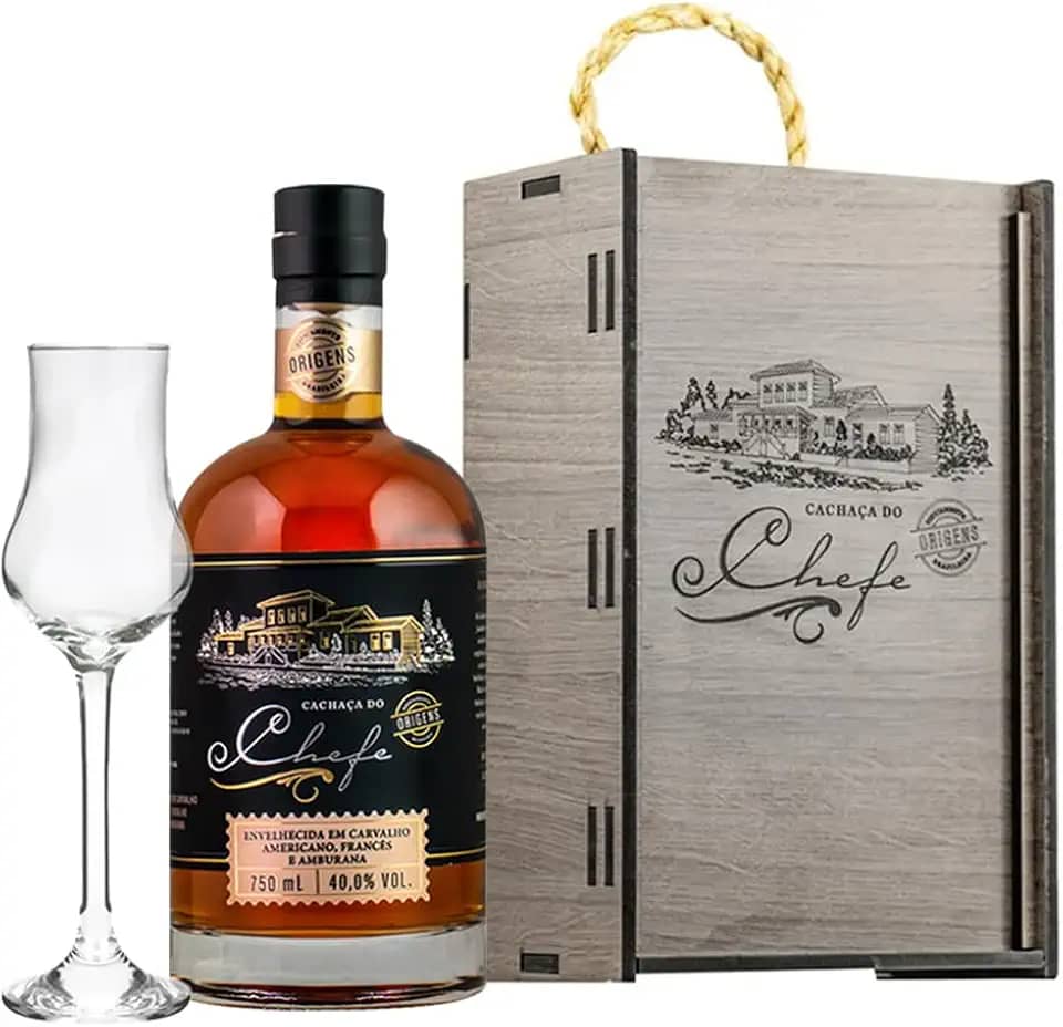 Estojo de Madeira Presente Cachaça do Chefe 700ml c/Taça