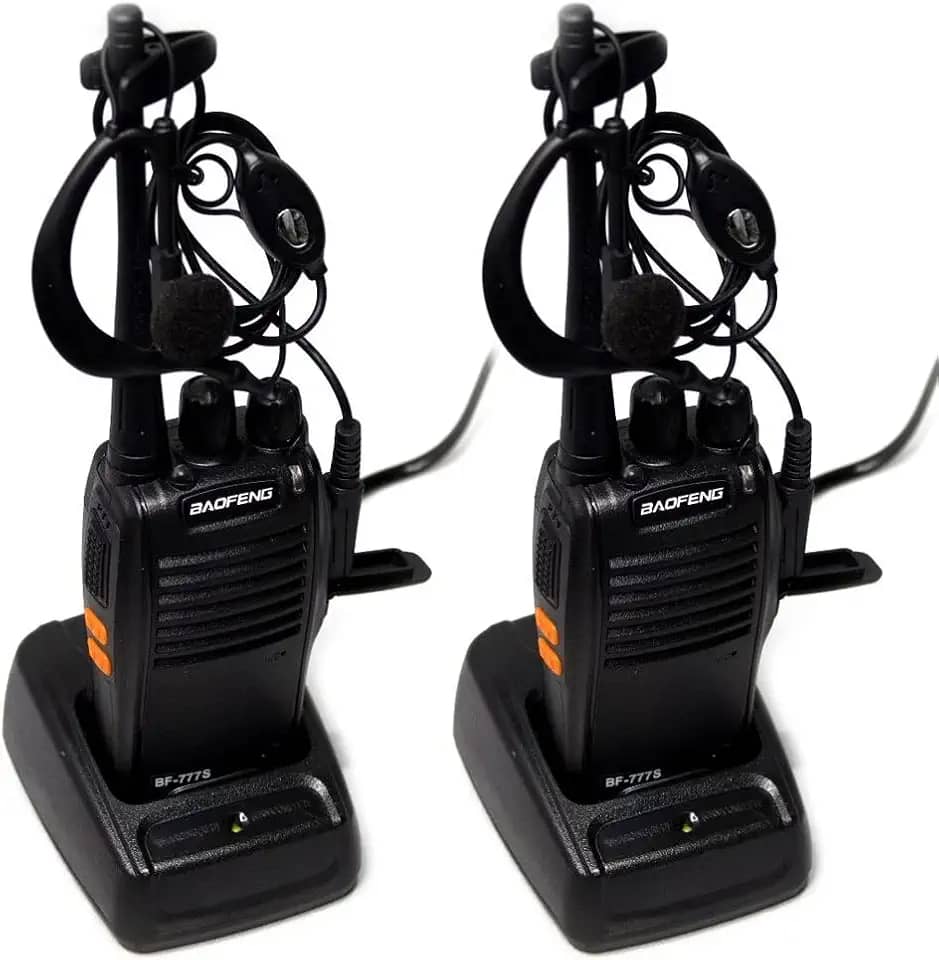 Kit 4 Radios Comunicador Walk Talk Baofeng Bf-777s + Fone