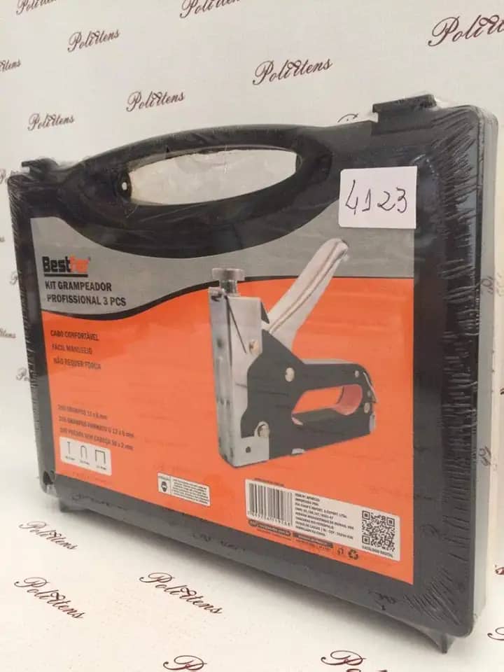 GRAMPEADOR PROFISSIONAL TAPECEIRO 600 GRAMPOS + MALETA BESTFER