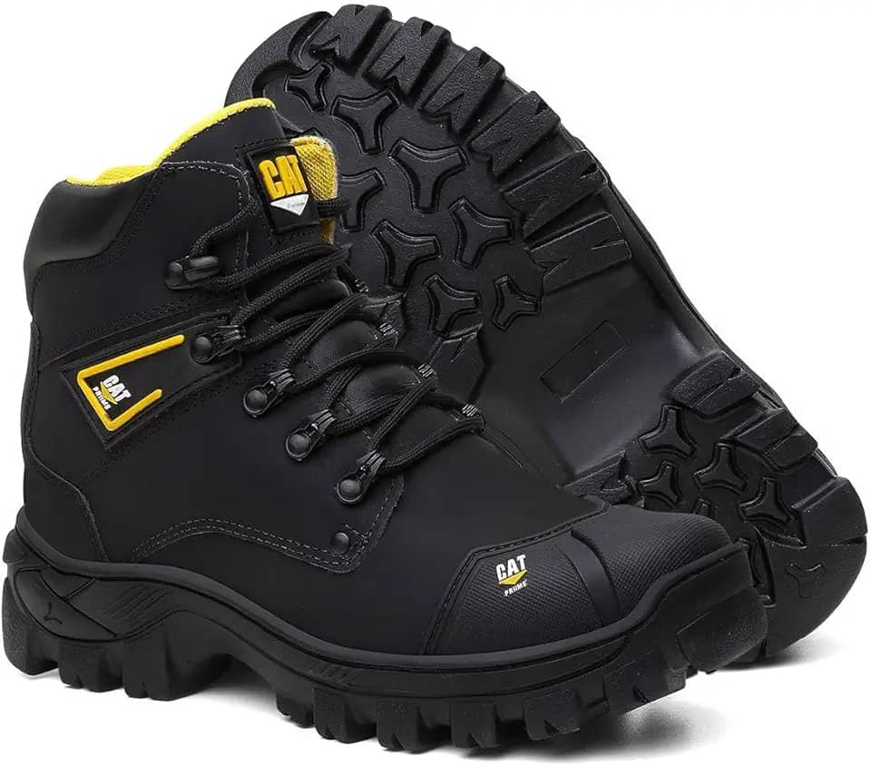 Bota Masculina Em Couro Para Trabalho Com Bico PVC e C.A