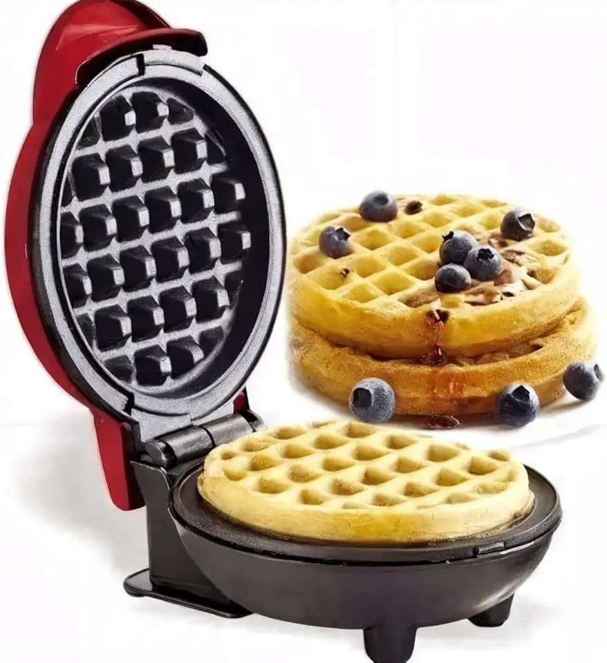 Máquina de Waffles Pequena 110v - Prática e Simples de Operar Perfeita para um Café da Manhã Ágil Superfície Antiaderente e Prepara em Poucos Minutos Ideal para Lanches e Doces Artesanais - Premium