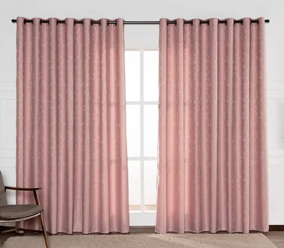 Cortina Atena 2,70m Largura x 2,30m Jacquard Grosso Semi Blackout/Blecaute Ilhós - Rose