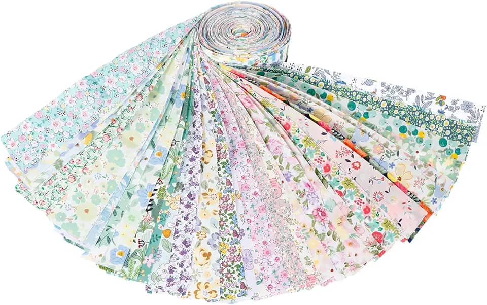 Tiras de tecido Jelly Roll pacote sortido com 40 tiras para cobertor, tapete, estofamento, decoração de casa e bolsas para fazer colchas de tecido pré-cortadas (1 pacote)