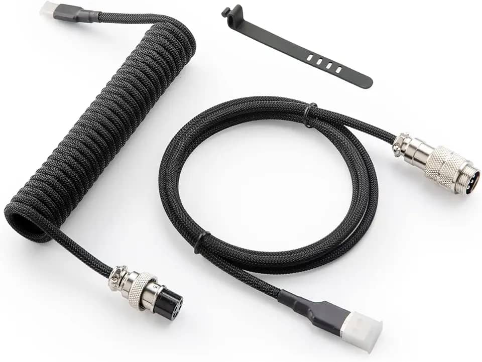 GUNMJO Cabo USB C espiral personalizado Pro para teclado de jogos, cabo de teclado mecânico de manga dupla com aviador de metal destacável, 1,5 m USB-C para USB-A, cor preta clássica
