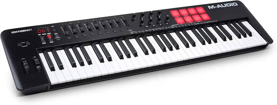 M-AUDIO Teclado controlador USB MIDI Oxygen 61 (MKV) com teclas com beat pads, acordes inteligentes, modos de escala, arpejador e pacote de som de instrumentos nativos (integração NKS)