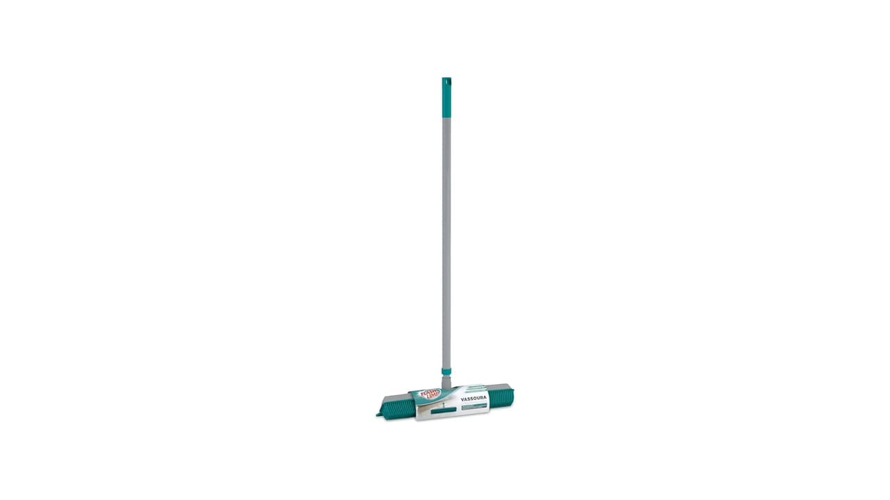 Melhor rodo para limpar chão: Mop ou Tradicional?