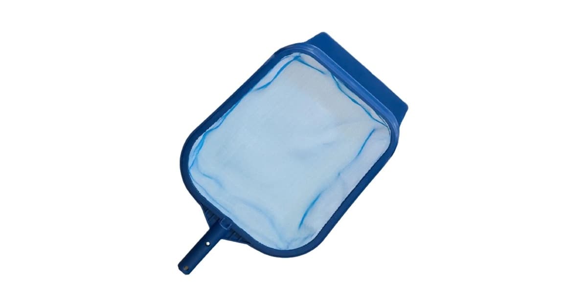 Qual a Melhor marca de equipamentos para piscina: 10 Itens Vitais