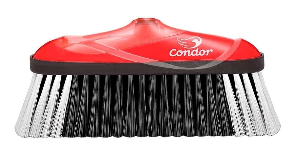 Qual a Melhor Vassoura para Varrer Piso de Cerâmica Sem Riscar?
