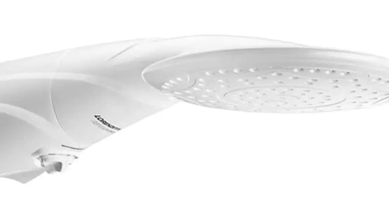 Qual o Melhor chuveiro com pressurizador 110v: 4 Opções Potentes