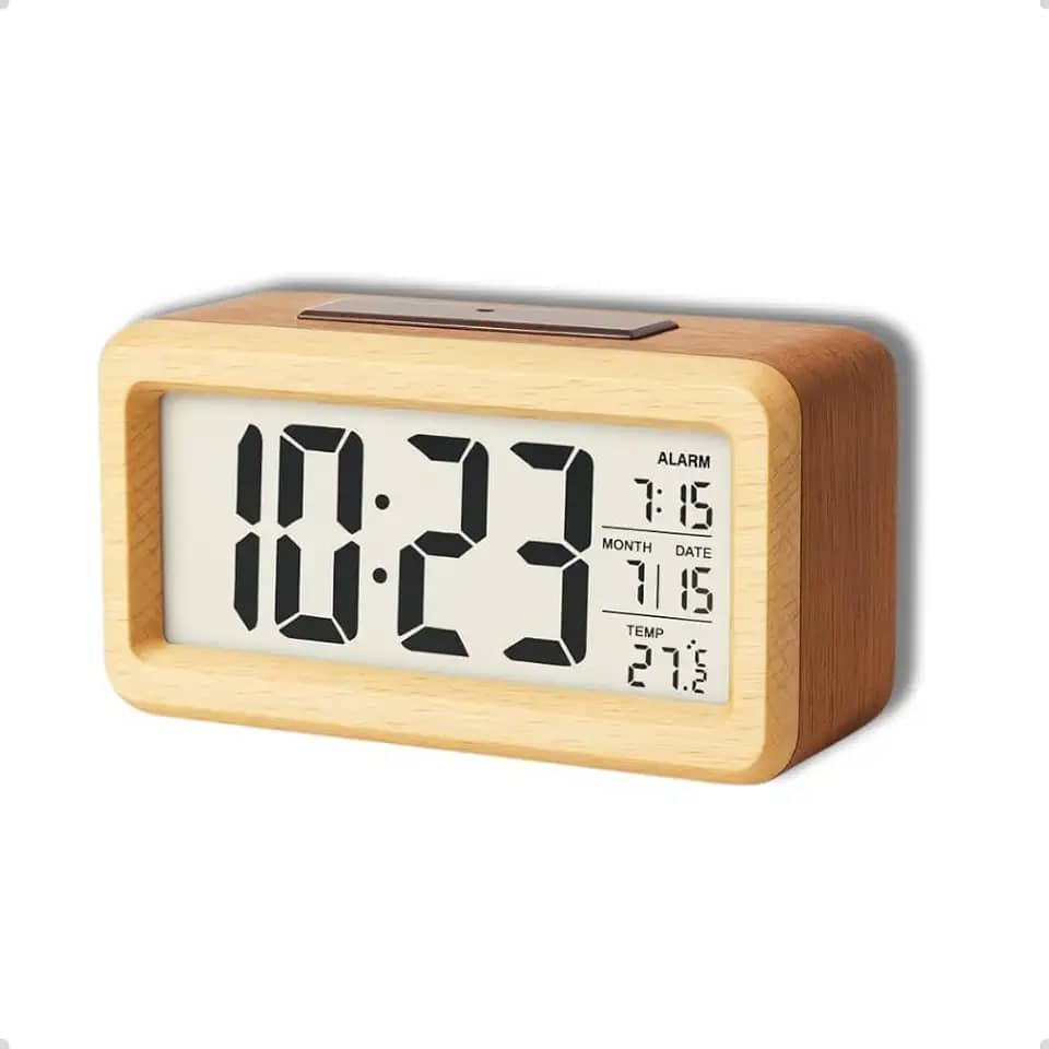 Relógio Digital Despertador Madeira Clara, Luz Noturna, Display LCD, Controle de Som, 14x4x7 cm
