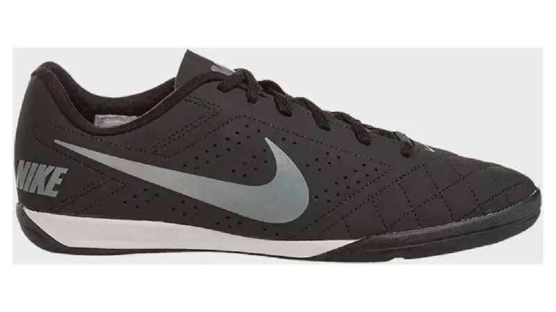 Melhor Chuteira de Futsal da Nike: Agilidade vs Controle