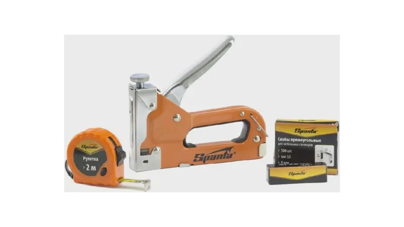 Melhor Grampeador de Tapeceiro Manual: 10 Modelos Robustos
