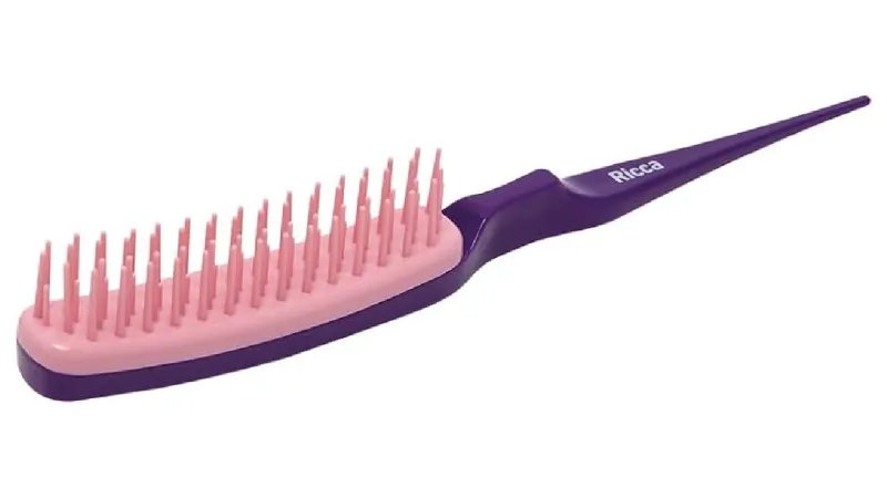 Qual Melhor pente ou escova para cabelos cacheados para Fitagem Perfeita?