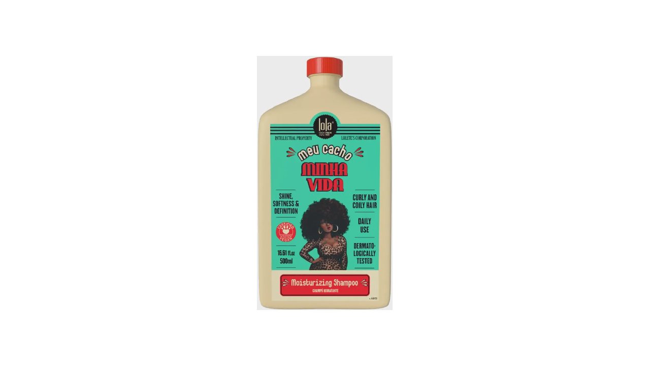 Qual o Melhor shampoo profissional para cabelos cacheados: Guia de Hidratação